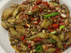 -湖南人家湘菜馆(镇江路店)