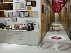 -雅悦齿科(顾村公园店)