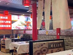 -羊家胡同·龙虾烧烤火锅(龙汇路店)