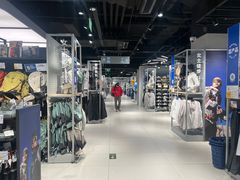 -迪卡侬(环球港店)