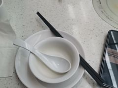 -肥仔文澳门猪骨煲(南京西路店)