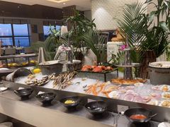 自助取餐区-索菲特酒店 · 云尚天际自助餐厅
