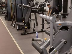 -乐刻运动健身(同曦假日百货店)