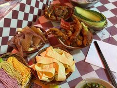 -赵美丽·重庆社区火锅·直营店(火车东站·中豪国际店)