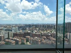 -荣誉国际酒店-云顶旋转餐厅