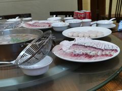 -正能量脆肉鲩火锅