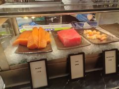 -广州万富希尔顿酒店-感趣自助餐厅·生蚝海鲜刺身