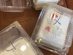 -红宝石·鲜奶小方·海派西点房(丰庄店)