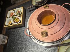 -菌自由丨野生菌火锅特色庭院餐厅(丽江古城店)