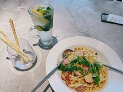 -必胜客(尹山湖歌林公园店)
