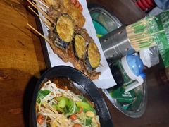 -多鱼炸串麻辣烫