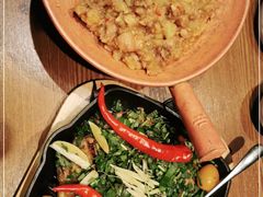 -云海肴·汽锅鸡·云南菜(天山百盛优客店)