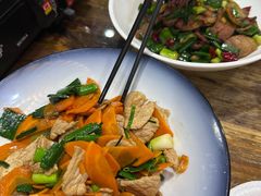 -老唐三下锅 ·张家界地标美食(溪布街店)