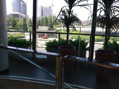 -麦当劳(展览路店)