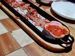 -蜜桃餐厅·伴山(绿宝广场店)