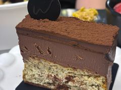 -W COLLECTIVE  DESSERT SHOP