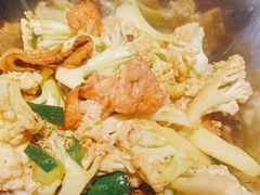 -川堂风·跷脚牛肉·乐山爆炒(宝山日月光店)