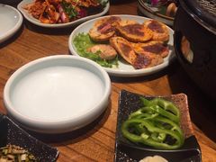 -金石青云炭火烤肉店(中房上东花墅店)