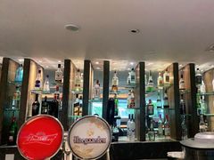 -广州中心皇冠假日酒店·汇点大堂吧