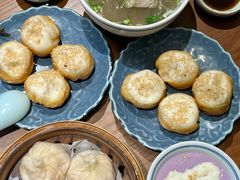 -鑫震源·苏式大虾生煎(山塘街店)