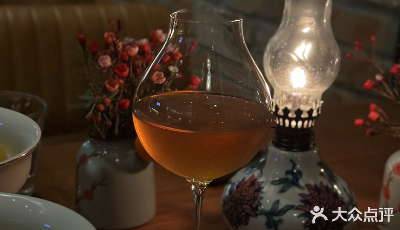 🍅🫛🦐+🍸🍨 一站式用餐体验，吃的喝的全有了｜番茄酒家