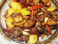 -隔壁老王·家常云南菜(花巷店)