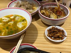 酸菜鱼抄手-八二小区抄手(龙湖上城天街店)