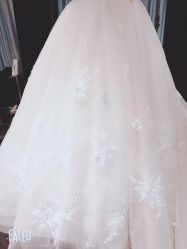点击看大图 -GRACE KELLY婚纱与礼服(北京店)