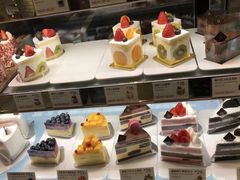 -巴黎贝甜(华堂新辰汇店)