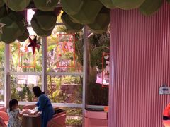 -水桶王国主题餐厅·聚会·生日派对·亲子活动·家庭套餐(亚龙湾希尔顿店)