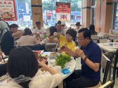 -迎宾楼(解放西街店)