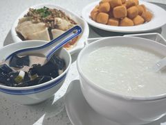-肥仔文澳门猪骨煲(南京西路店)