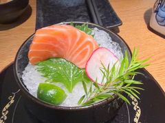 -沼津港精致料理·寿喜烧·烧鸟(青浦宝龙广场店)