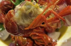 Beer-Steamed Lobster