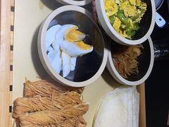 -挂旗柴锅鸡(蚌山区嘉年华店)