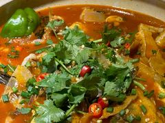 -魏铭鱼头捞饭(晋阳路店)