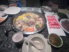 -天都火锅酒楼(虹梅南路店)