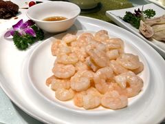 -老人和饭店(淮海中路店)