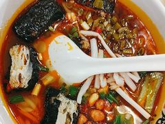 -湘人龙记老长沙米粉(鸟巢店)