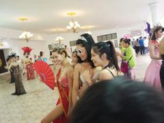 -金东尼人妖秀