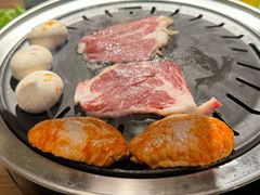 -明洞阿姨·韩式酱蟹烤肉·创意料理(三元桥店)