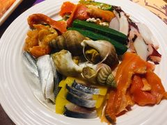 -四海一家自助餐(益田假日广场店)