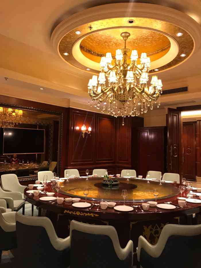 俏巴渝新牌坊店
