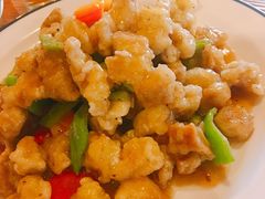 -闯关东东北农家菜(崂山石老人店)