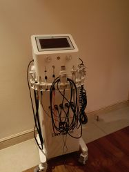 -尊尚柏丽美容SPA