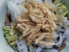 鸡丝拉皮-红旗饭庄
