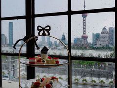 靠窗位-YUE·6·西式融合餐厅(外滩六号店)