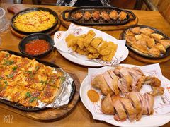 -老东镇啤酒屋海鲜加工·蒸汽海鲜·海鲜烧烤(台东店)