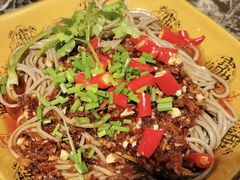 -雷山鱼酱酸汤鱼·酸汤牛肉(花果园T1区店)