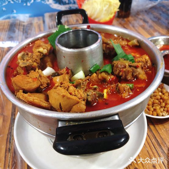蛮王郭场火锅鸡(万达店)